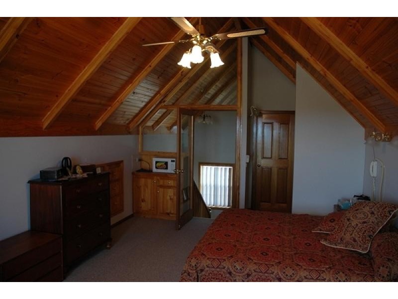 208 Cooke Street, Kingston Se SA 5275