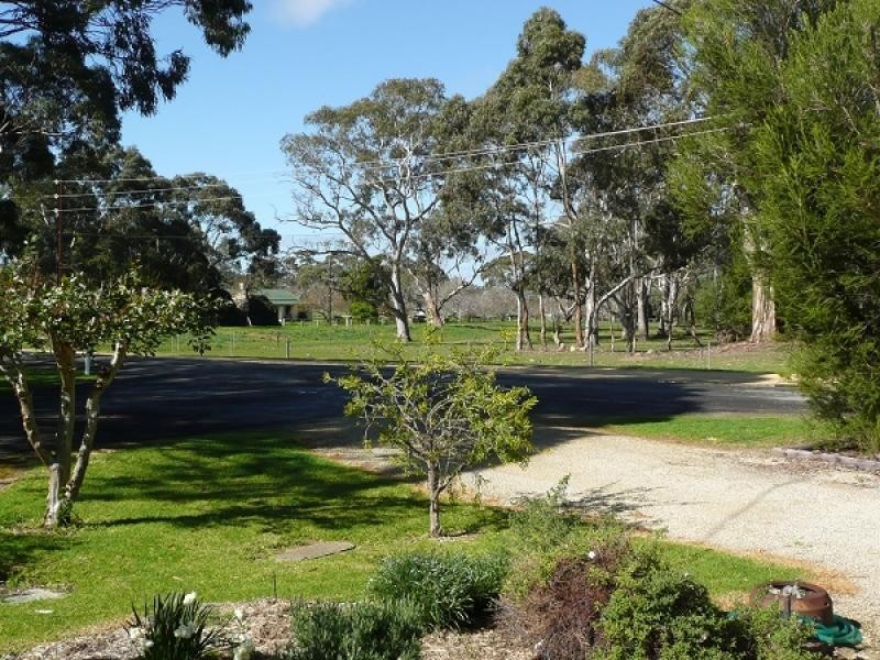 1 Watson Avenue, Lucindale SA 5272