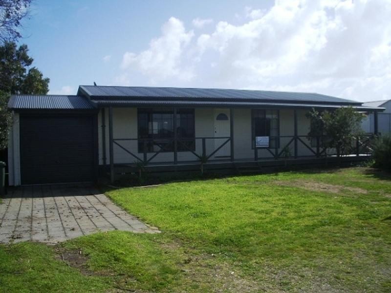 105 Cooke Street, Kingston Se SA 5275