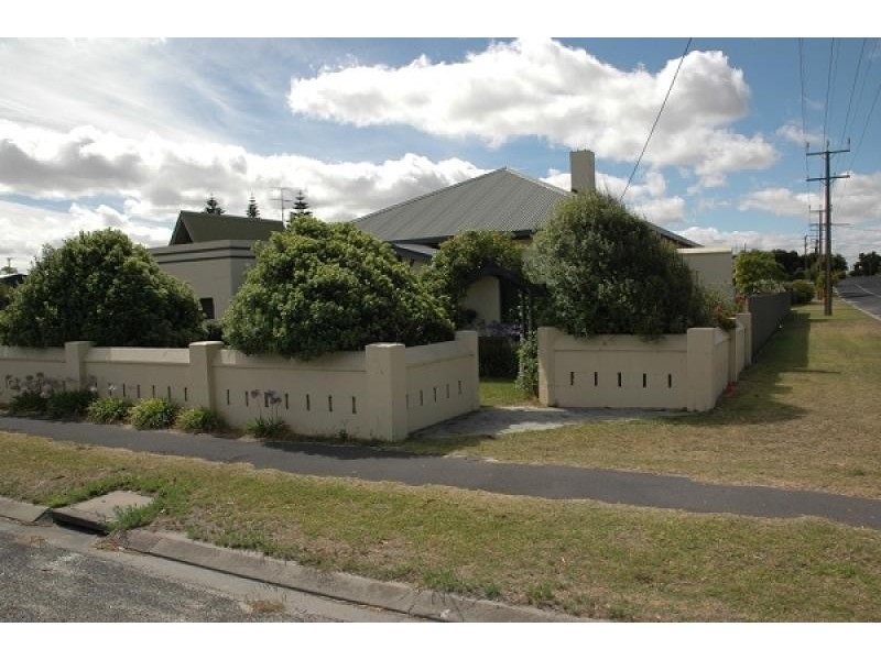 83 Agnes Street, Kingston Se SA 5275