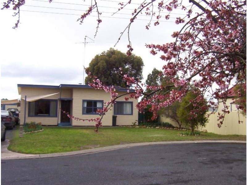 11 Rule Street, Naracoorte SA 5271