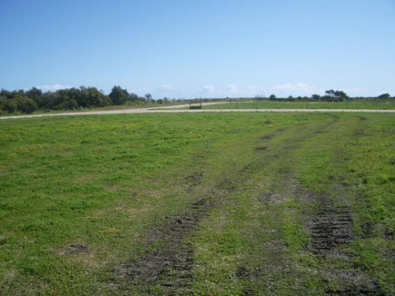 230 Third Street and 231 Fourth Street, Kingston Se SA 5275