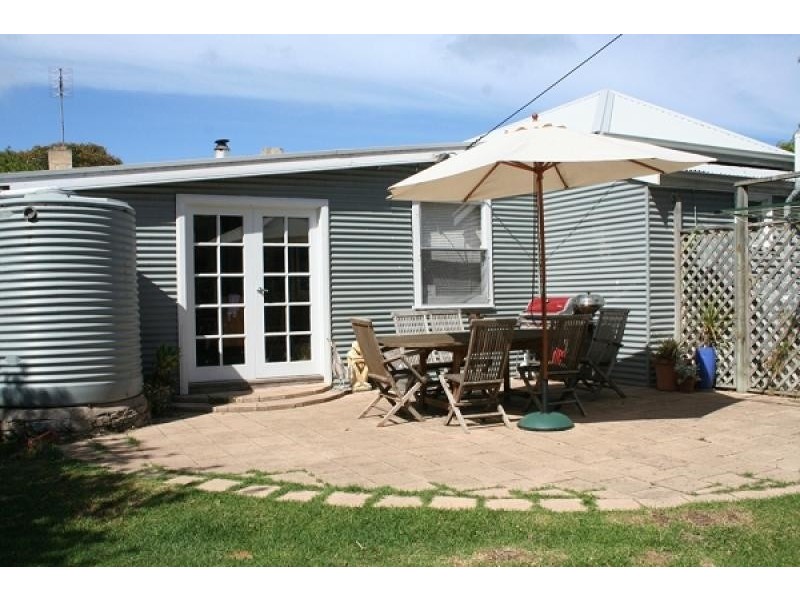 2 A Dening Street, Robe SA 5276