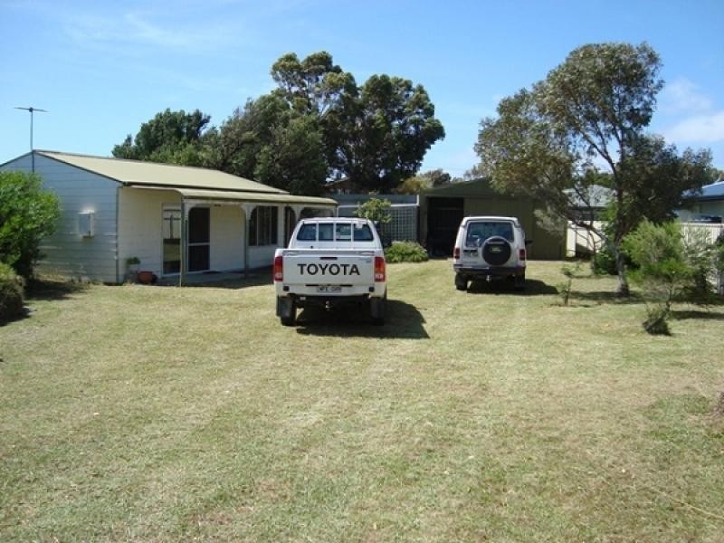 23 Thompson Road, Robe SA 5276