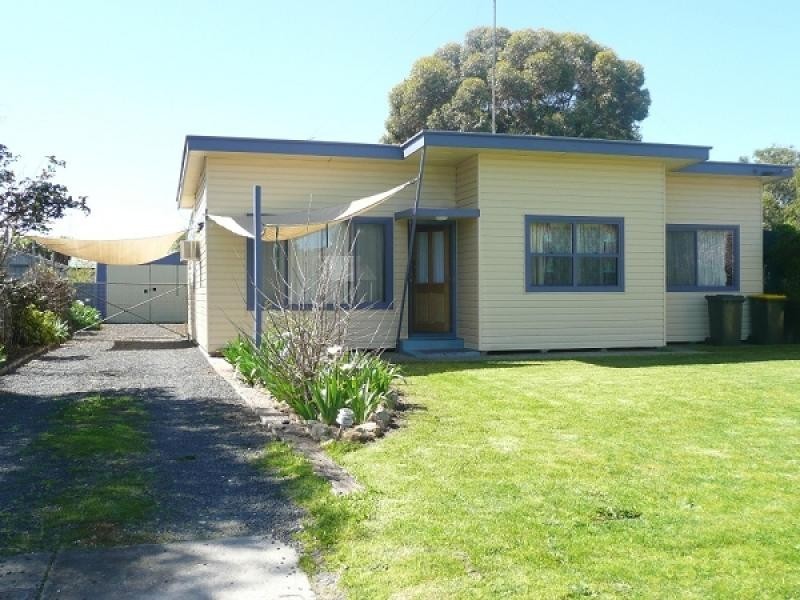 11 Rule Street, Naracoorte SA 5271