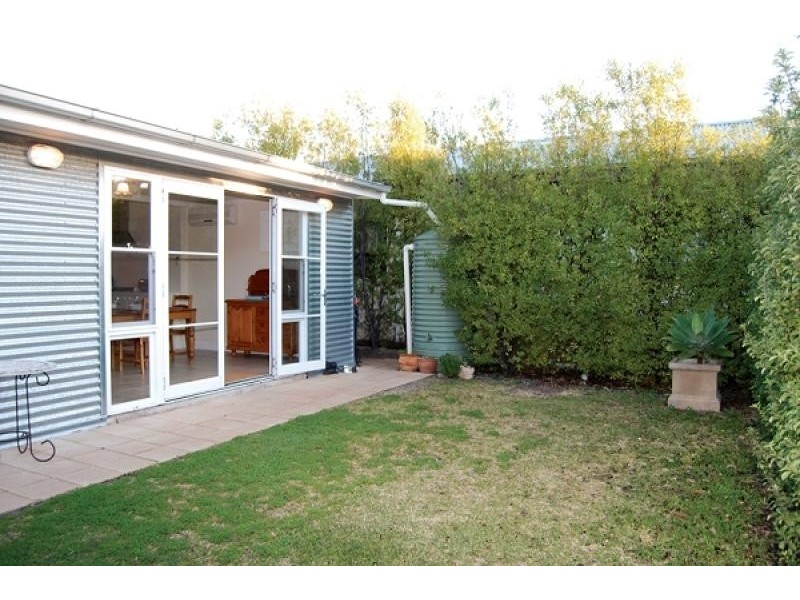 9 Agnes Street, Kingston Se SA 5275