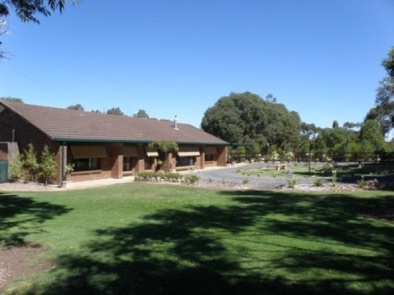 25 Pinkerton Road, Naracoorte SA 5271