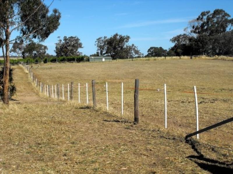 25 Pinkerton Road, Naracoorte SA 5271