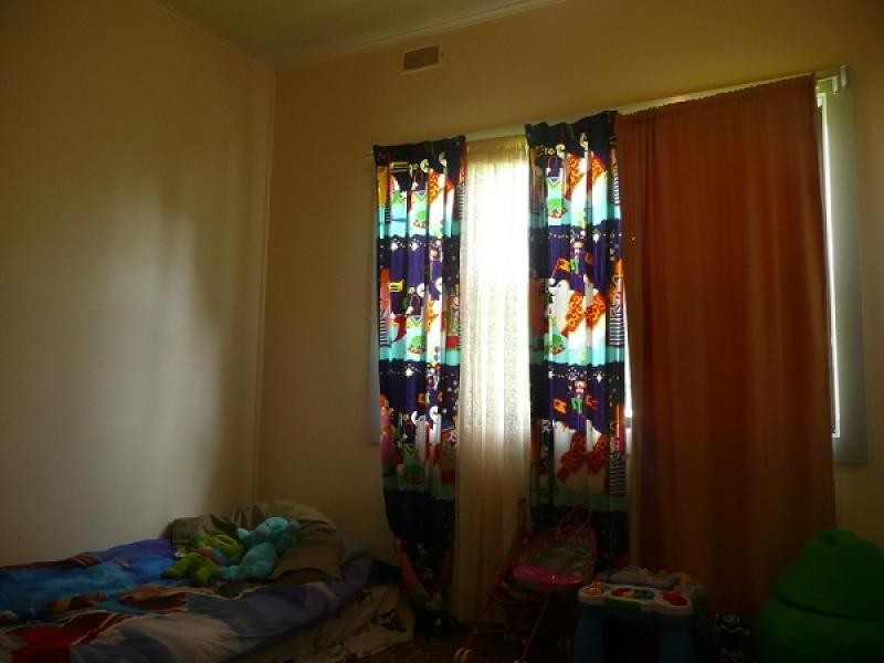 11 Rule Street, Naracoorte SA 5271