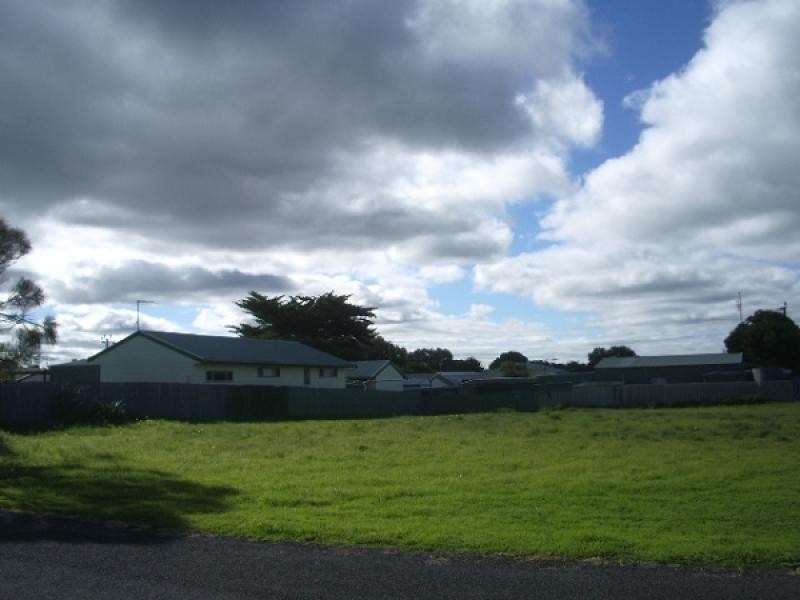 Lot 21 Boatswains Point, Boatswain Point SA 5275