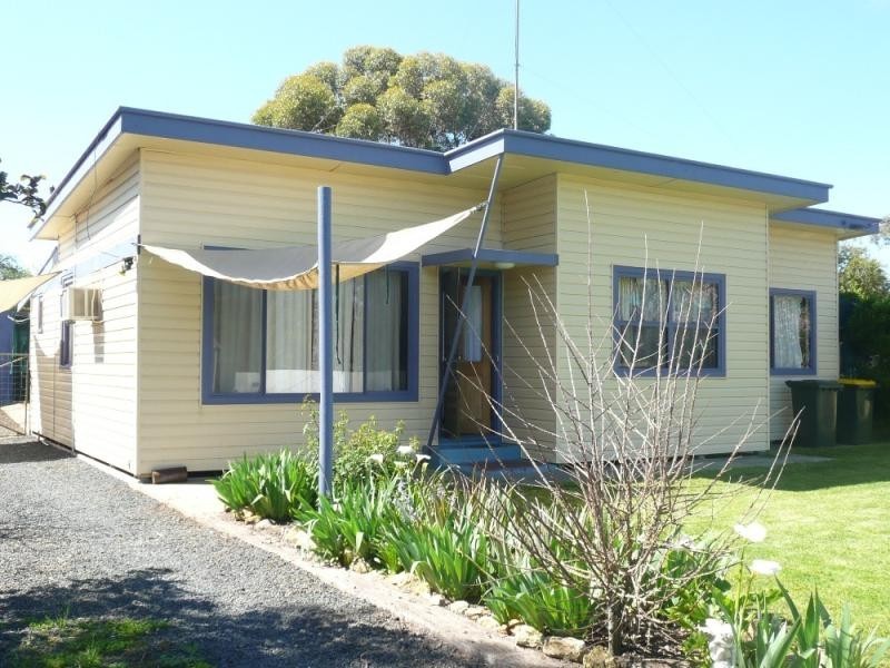 11 Rule Street, Naracoorte SA 5271