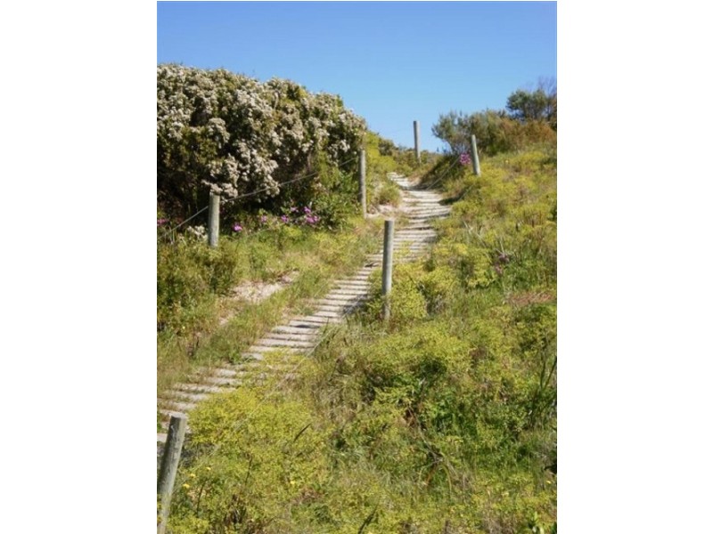 Lot 102 O’Byrne Avenue, Robe SA 5276