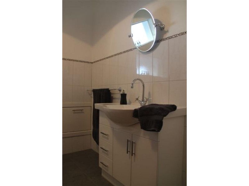 22 Young Street, Kingston Se SA 5275