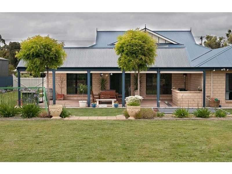 6 Joseph Street, Kingston Se SA 5275
