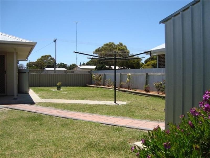 6 Barber Street, Kingston Se SA 5275