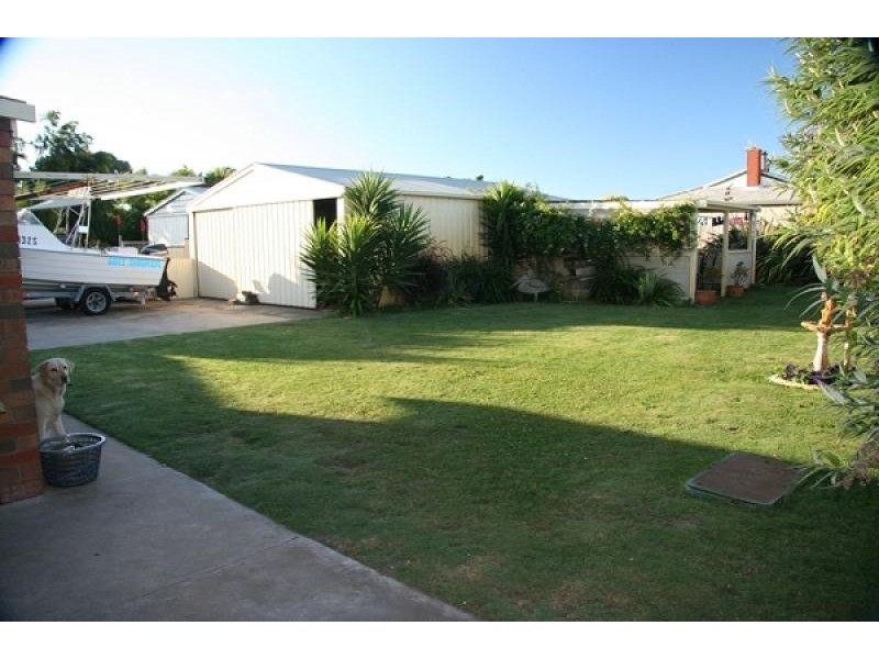 7 Thompson Road, Robe SA 5276