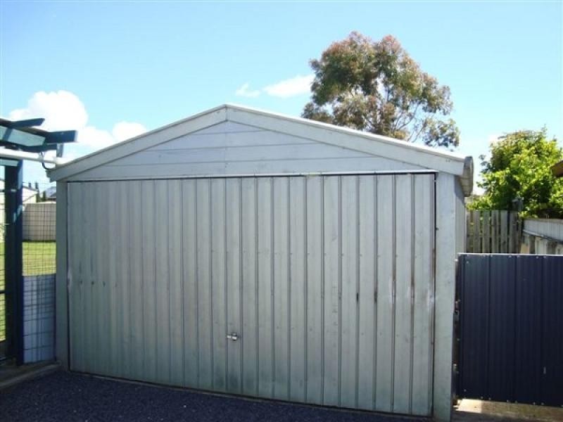 13 Young Street, Kingston Se SA 5275