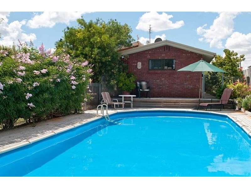 13 Janet Street, Kingston Se SA 5275