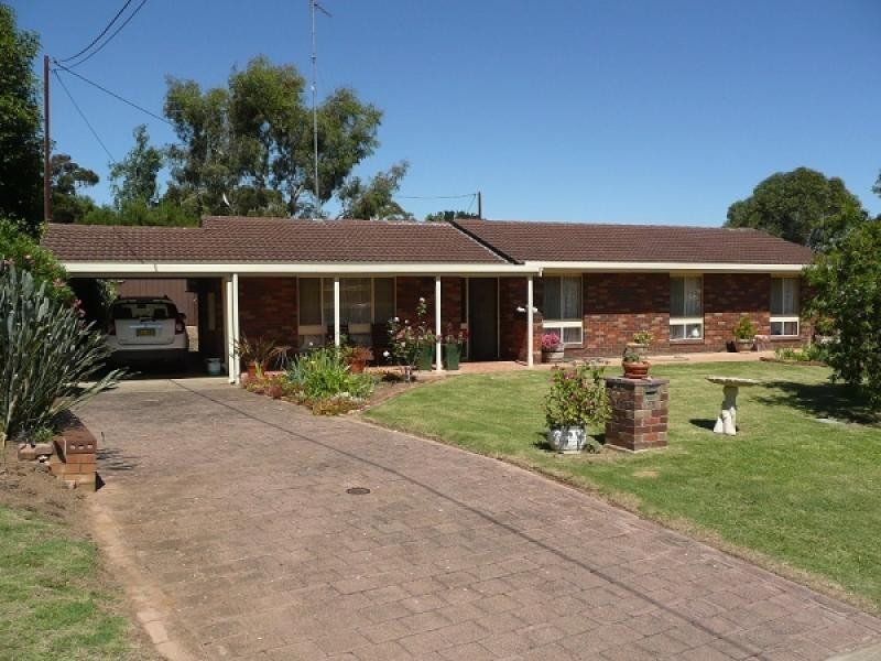 23 Gilbert Drive, Naracoorte SA 5271