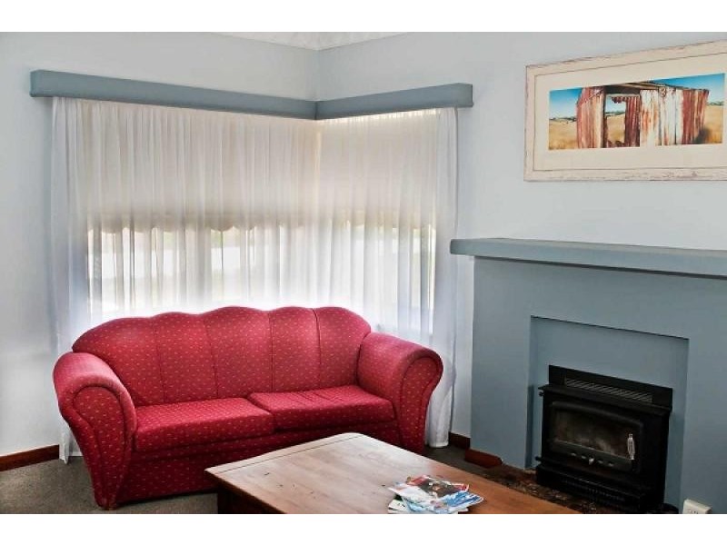 22 Young Street, Kingston Se SA 5275