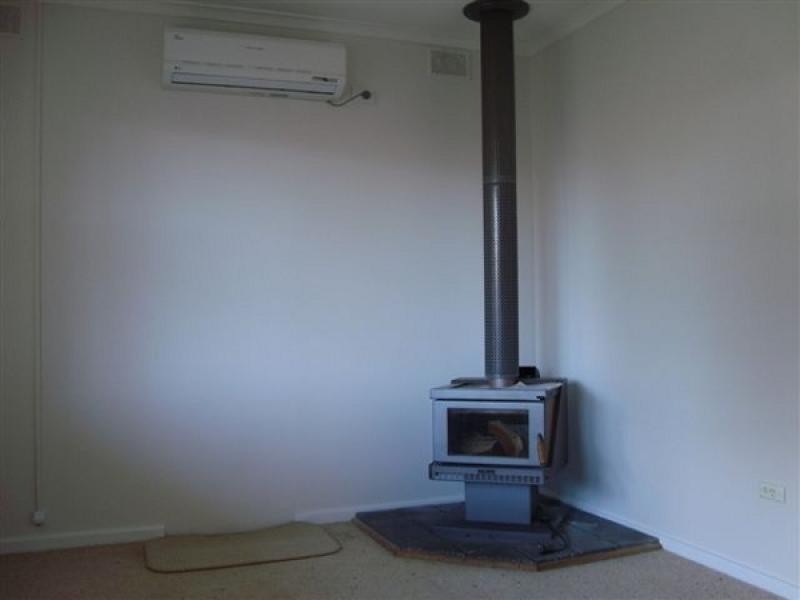 1 Redman Crescent, Kingston Se SA 5275