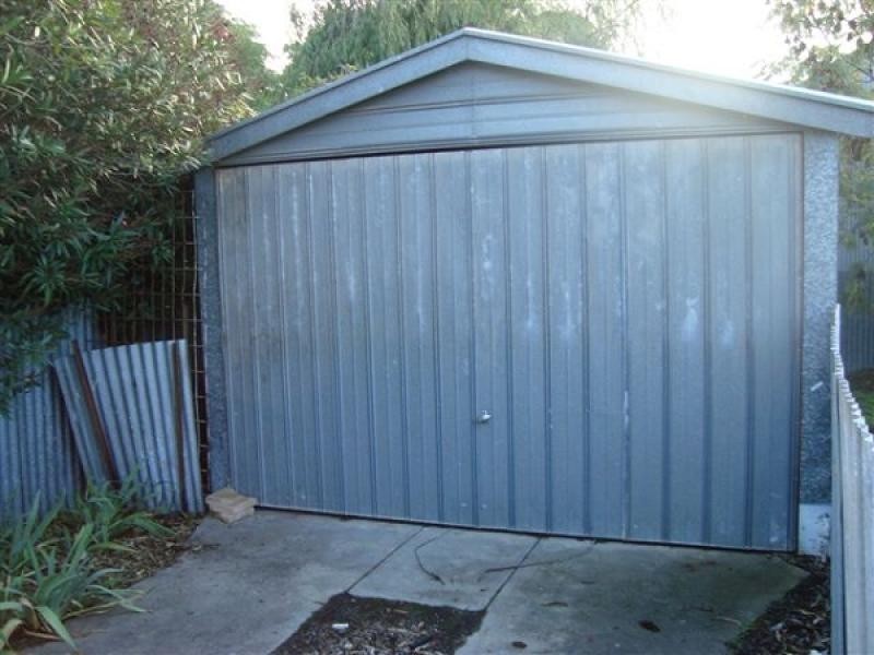 1 Redman Crescent, Kingston Se SA 5275