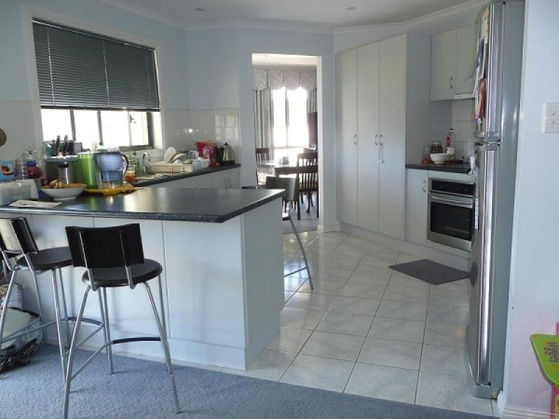 116 Cedar Avenue, Naracoorte SA 5271