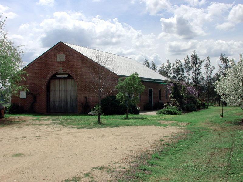 104 CARRO PARK ROAD, Cowra NSW 2794