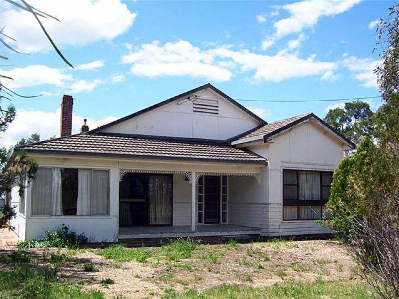 3 KILOMETRES FROM, Barmedman NSW 2668