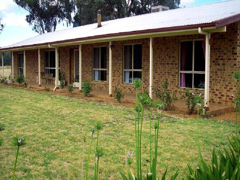. NETHERLEIGH LANE, Cootamundra NSW 2590