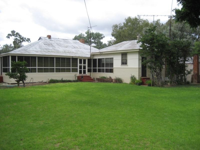 2 KM SOUTH WEST OF BREWARRINA, Brewarrina NSW 2839 the real estate agency Withdrawn