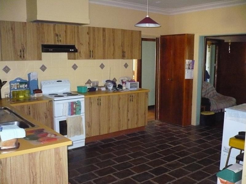 80 Farnell Street, Forbes NSW 2871