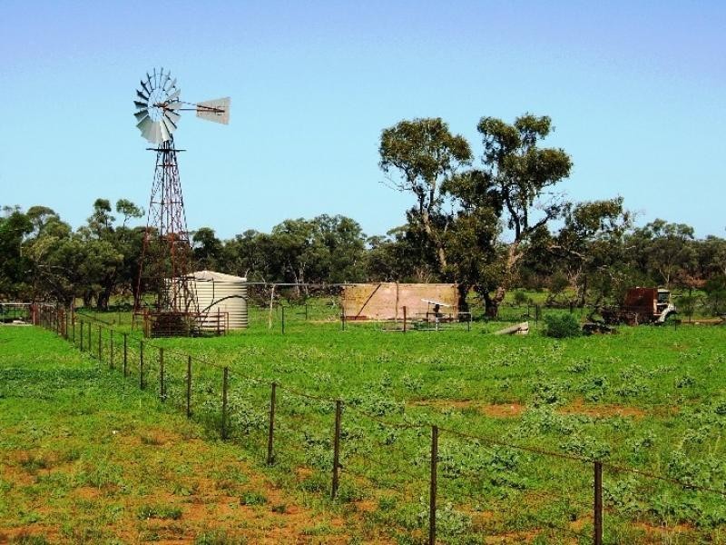 180km west/south/west of Bourke, Bourke NSW 2840