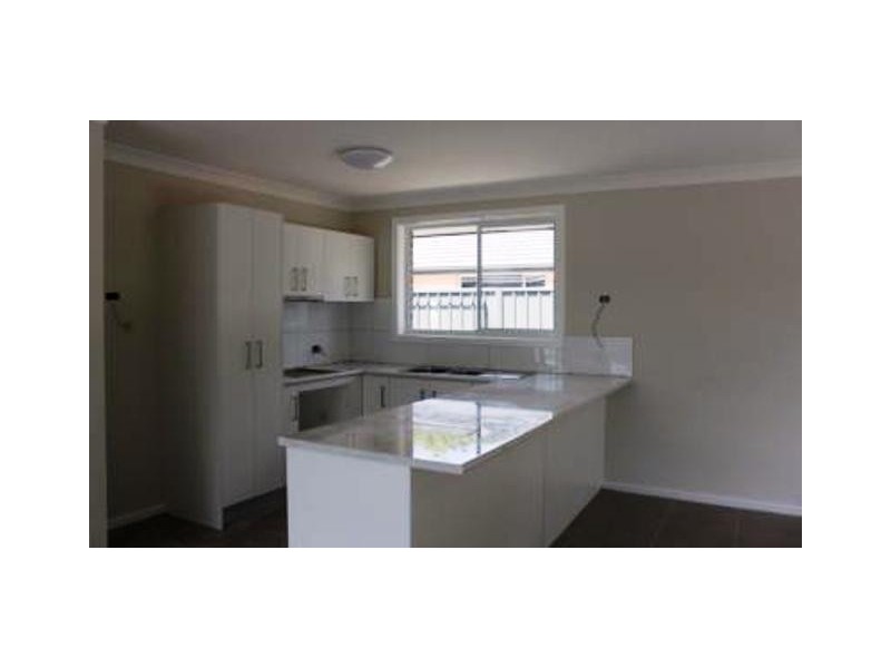 2 Brown Street, Raymond Terrace NSW 2324