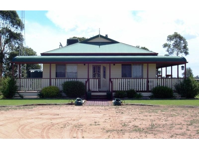 AVONLEIGH, Coonamble NSW 2829