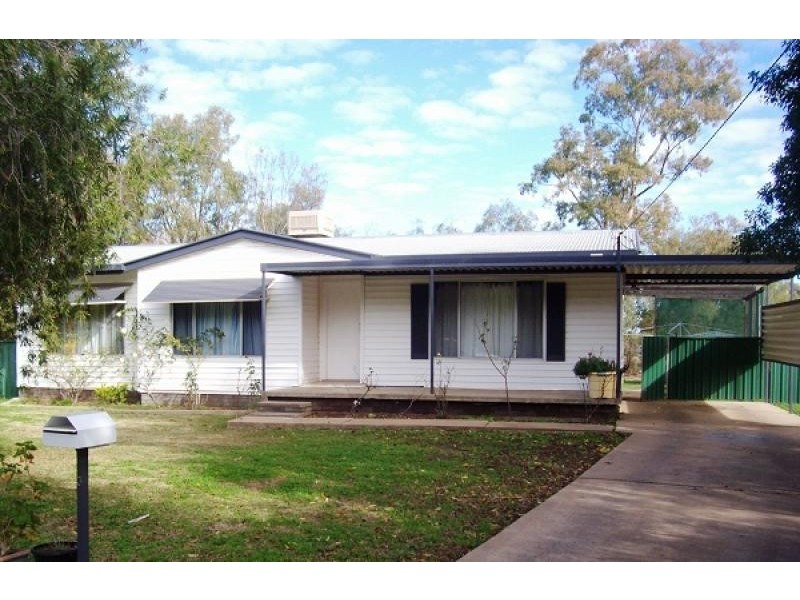 3 Zoccoli St, Coonamble NSW 2829