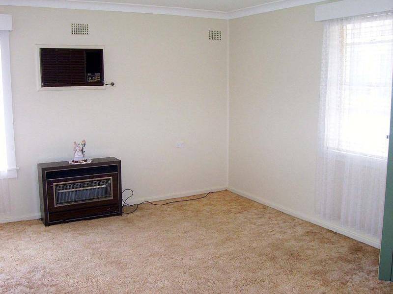 188 FARNELL STREET, Forbes NSW 2871