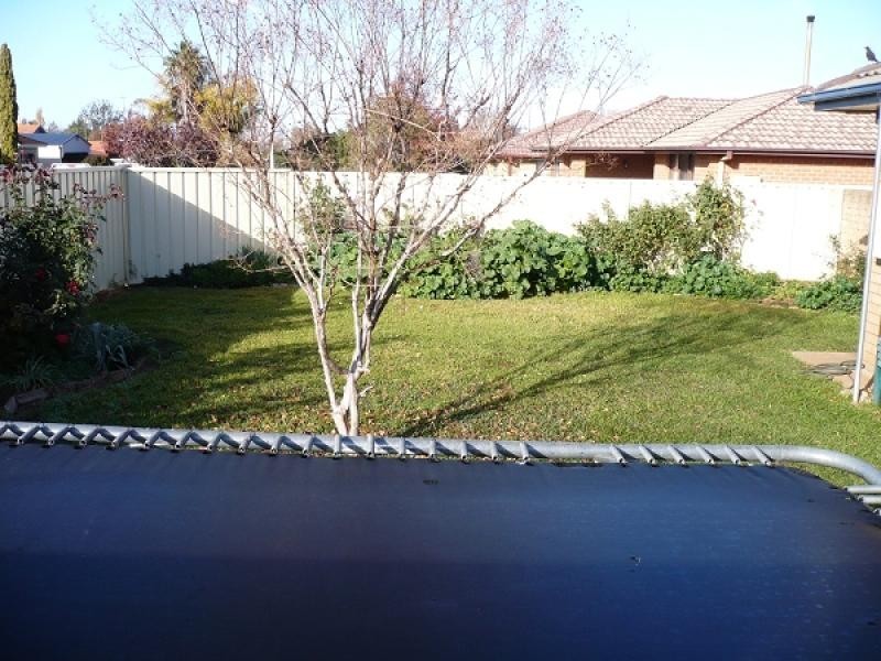 1 Coolabah Street, Forbes NSW 2871