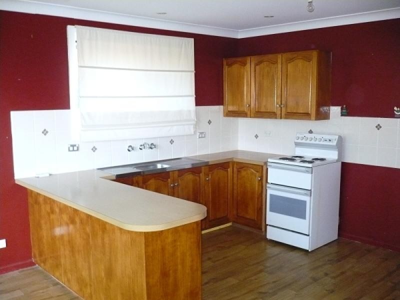 1 CEDAR CRESCENT, Forbes NSW 2871