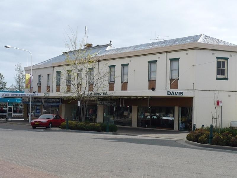 4 Templar Street, Forbes NSW 2871