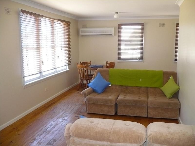 16 DAWSON STREET, Forbes NSW 2871