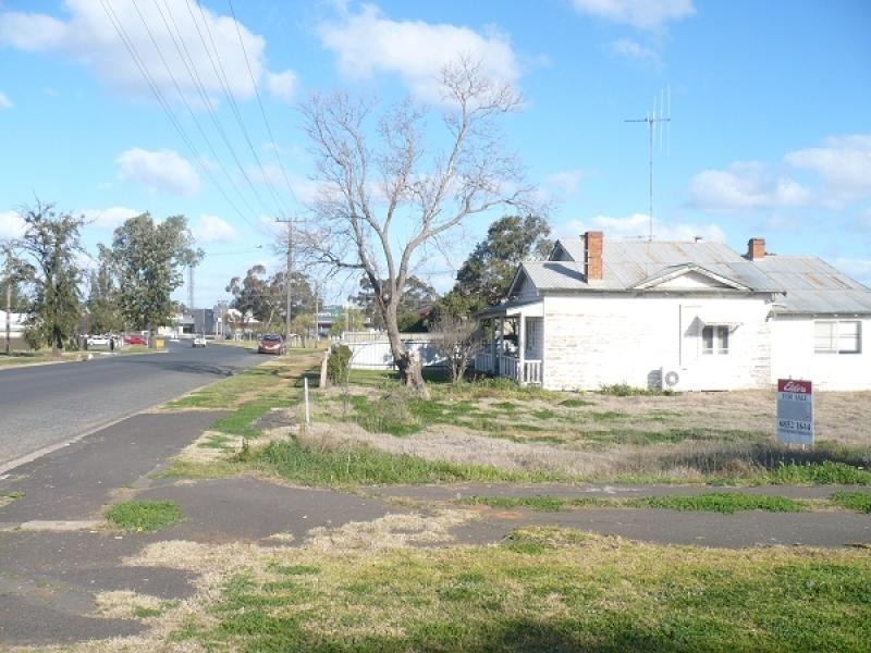 14 Grenfell Street, Forbes NSW 2871