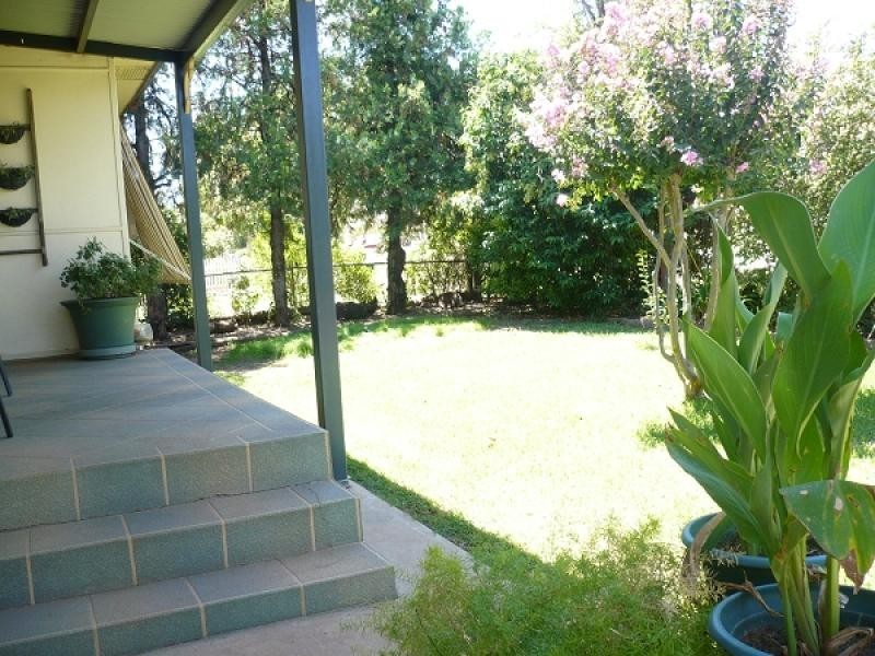 80 Farnell Street, Forbes NSW 2871