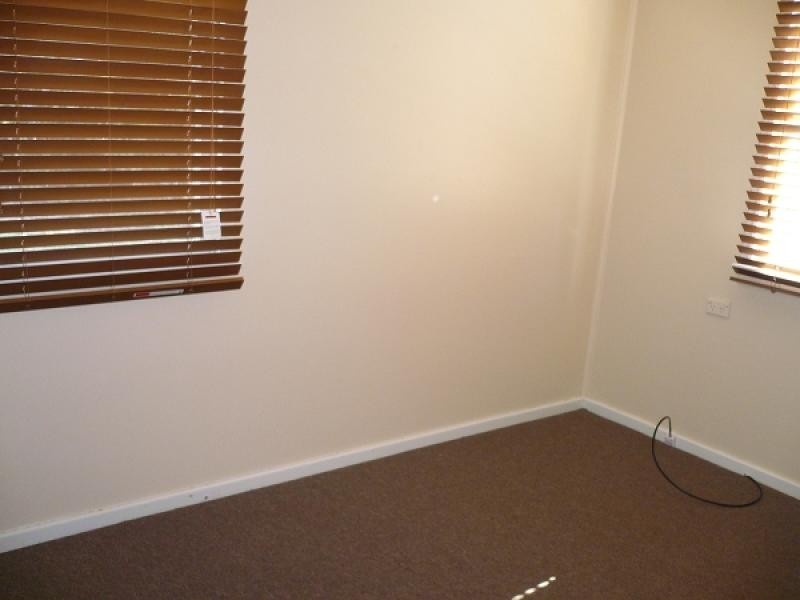 16 Dawson Street, Forbes NSW 2871