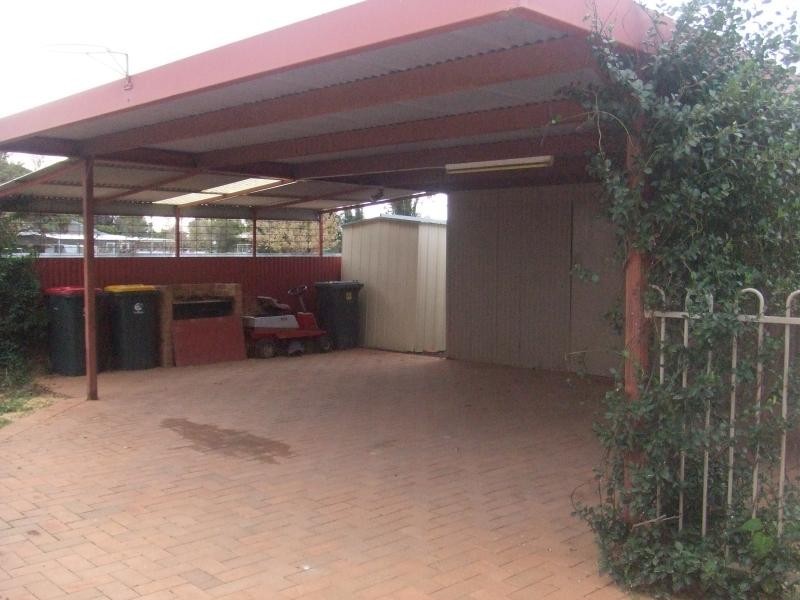 4 Stokes Street, Forbes NSW 2871