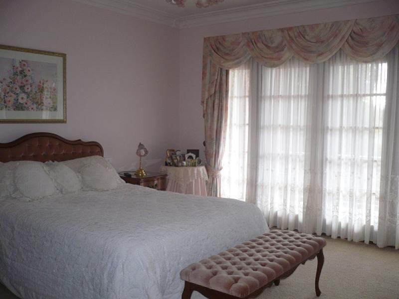 45 Bathurst St, Forbes NSW 2871