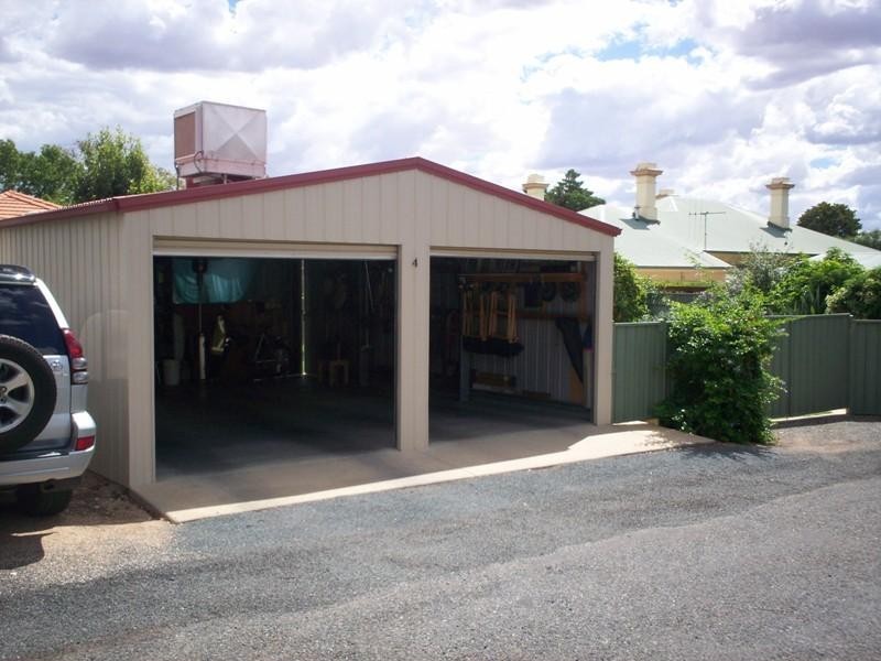 4 William St, Forbes NSW 2871