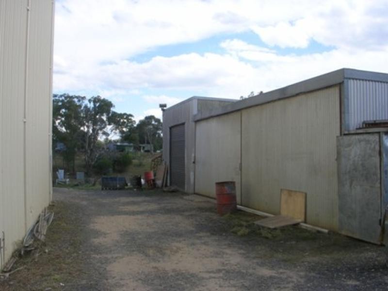 10 Telegraph Road Young, Young NSW 2594