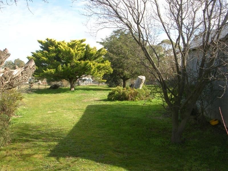 66 Marsden St, Boorowa NSW 2586