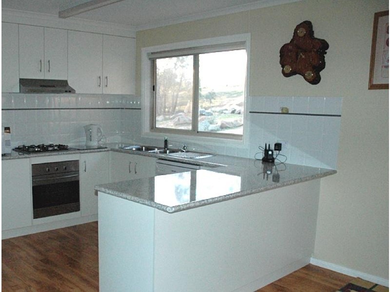 630 CLEMENTS ROAD, Cowra NSW 2794